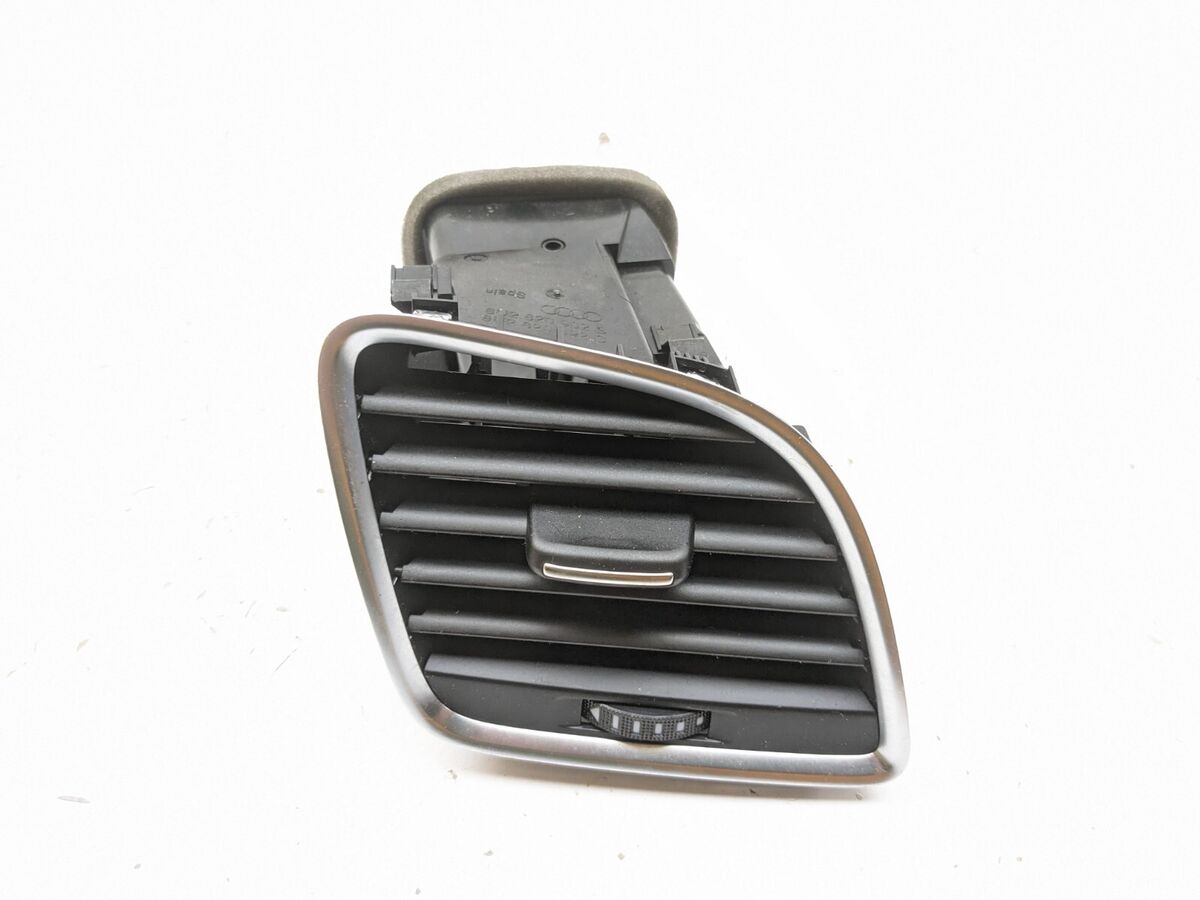 Audi Q3 Black AC Vent Grille Center 8U2820951B Right 8U2820902B Left 8U2820901B