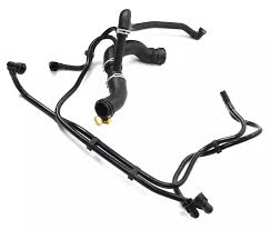 UPPER RADIATOR HOSE LR034637 Compatible With LAND ROVER DISCOVERY V (L462) & RANGE ROVER IV (L405) & RANGE ROVER SPORT II (L494)