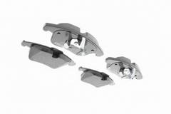Front Brake Pads 32373179 Compatible With 30793107 & 30793540 & 30793941 & 425403 VOLVO S80