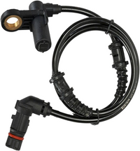 Front ABS Wheel Speed Sensor 2205400117 Compatible With Mercedes Benz W220