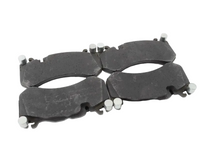 Front Brake Pad Set 0054206620 Compatible With Benz W204 W212