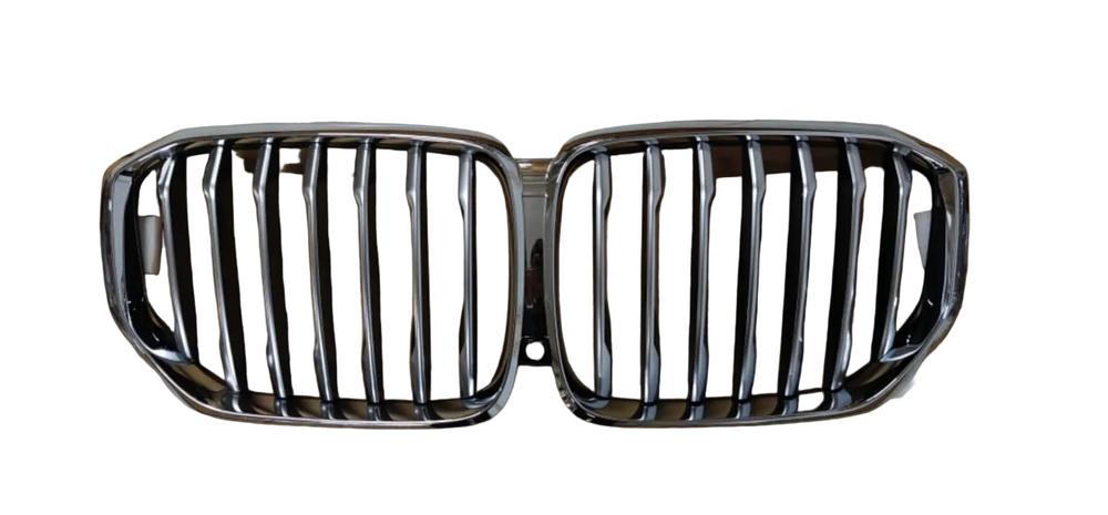 Silver Chrome Show Grill With Camera Hole 51137454887 Compatible With BMW X5 G05 (2019-2023)