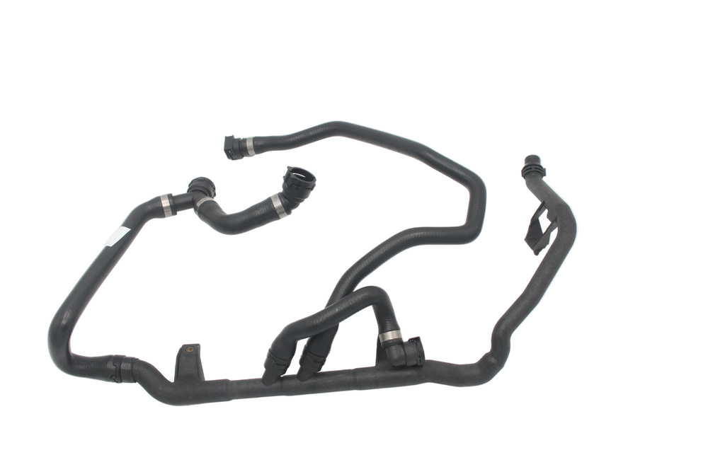 Engine Cooling Hose 17127523152 17127548221 Compatible With BMW E90 E84