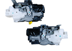 Front Door Latch Left 31440389 Right 31440390 Compatible With VOLVO V40 Cross Country (526) & V40 Hatchback (525)