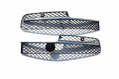 Bumper Grille (Chrome and Black) Left 4W0807647D & Right 4W0807648H Compatible With Bently Flying Spur