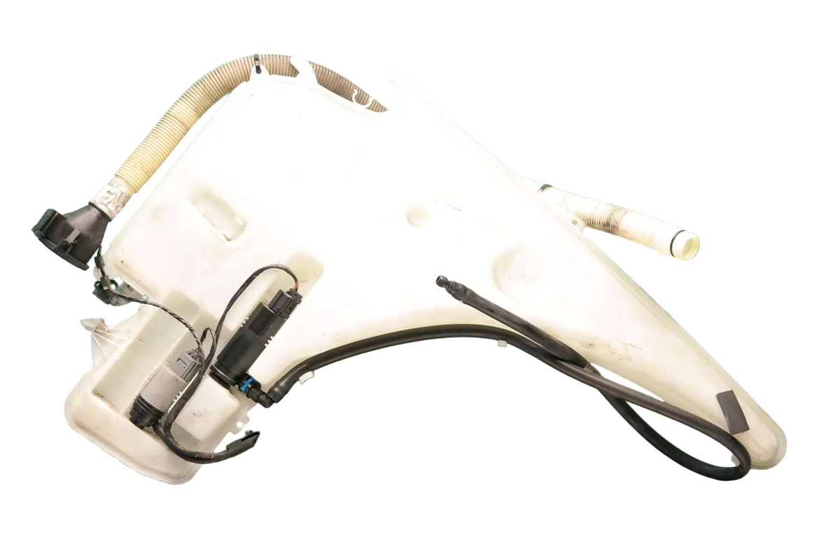 Windshield Wiper Bottle 61677238668 61670412002 61677117843 Compatible With BMW E90 Tag No.107