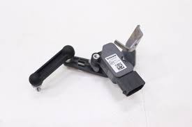 Front Right Headlight Level Sensor 32246992 31360329 Compatible With Volvo XC60 & S90 & XC90