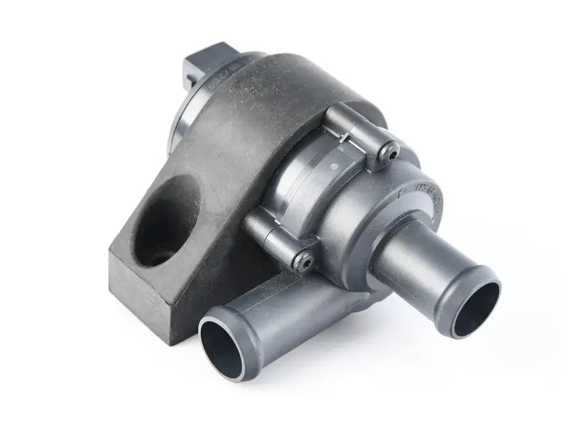 Additional Water Pump 64116930550 Compatible With BMW E60 E63 E64