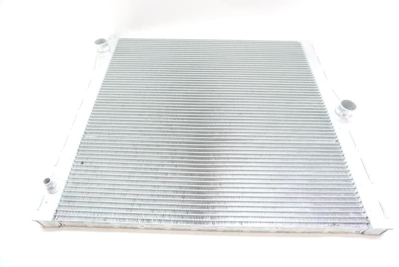 Engine Radiator 17117585036 Compatible With BMW X5 E70