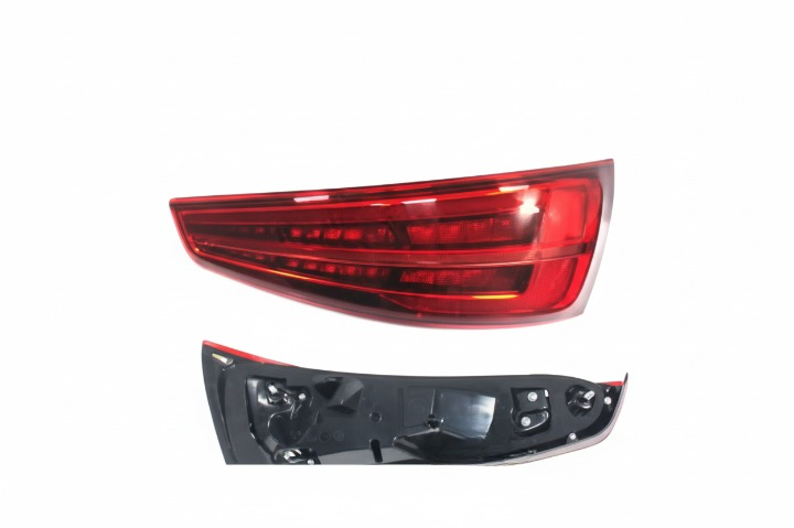 Tail Light Rear Lamp Left 8U0945093N 8U0945093T & Right 8U0945094N 8U0945094T Compatible With AUDI Q3 8UB, 8UG (5pin) (2015-2018) Tag No.151