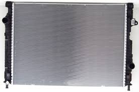 Radiator LR117683 Compatible With LAND ROVER DISCOVERY SPORT (L550) & RANGE ROVER EVOQUE (L551)