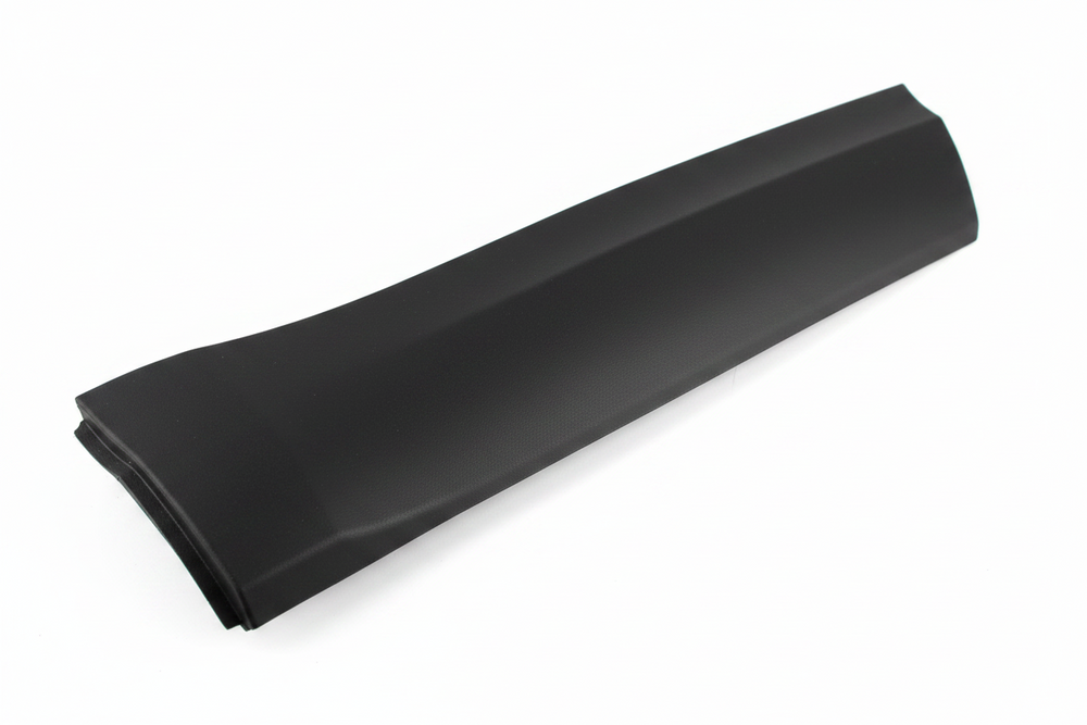 Rear Door Strip Right LR082944 & Left LR082945 Compatible With Land Rover Discovery 5 L462