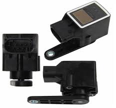 Headlight Level Sensor 37146784696 Compatible With BMW 3 Series E90 & 5 Series E60 & 7 Series E65, E66, E67