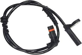 Front Left/Right ABS Wheel Speed Sensor 1725400017 1729056101 A1725400017 A1729056101 Compatible With MERCEDES-BENZ SLC R172  & SLK R172