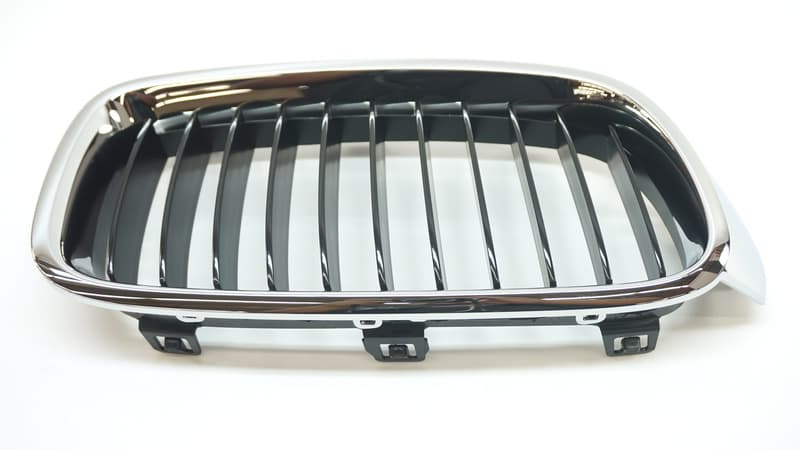 Front Bumper Outer Chrome Left 51137255411 Right 51137255412 Compatible With BMW 3 SERIES F30 Tag No.6