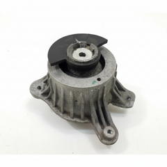 Engine Mount 2132400500 Compatible With Mercedes Benz W213