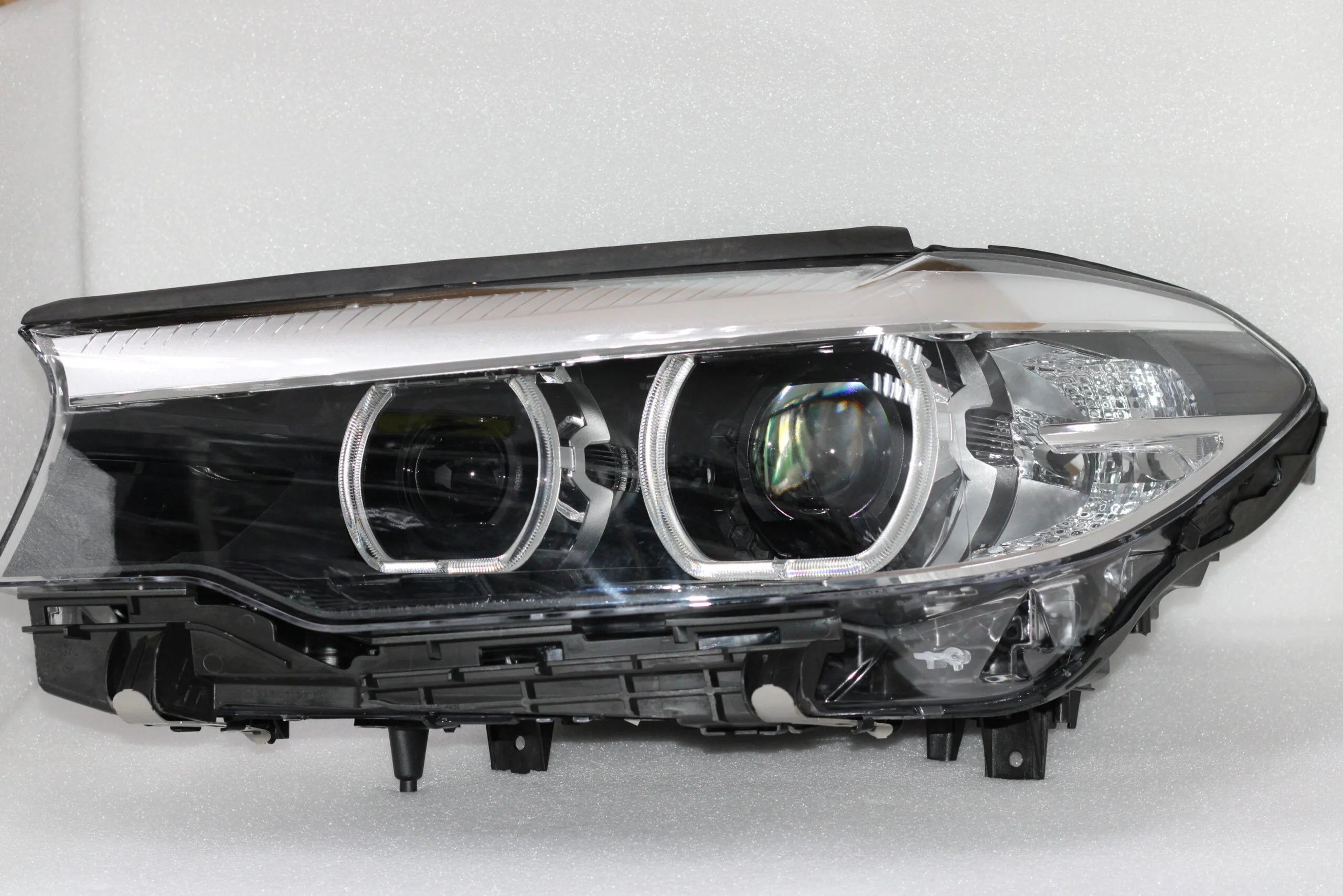 Headlight Headlamp Left 63117214951  & Right  63117214952  (Without Blaster) Compatible With BMW 5 Series G30 LCI (2017-2020)  LED