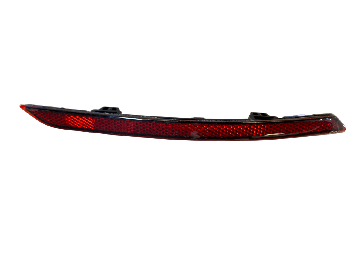 Rear Bumper Reflector 6RF945105 Compatible With VOLKSWAGEN VENTO (2015-2018)