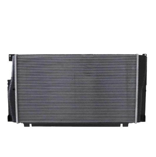 Engine Cooling Radiator 17117626560 Compatible With BMW F18 F10