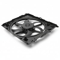 Engine Radiator Cooling Fan Assembly 17428509740 17417589031 17427804620 Compatible With BMW 5 Series (F10) & 6 Convertible (F12)