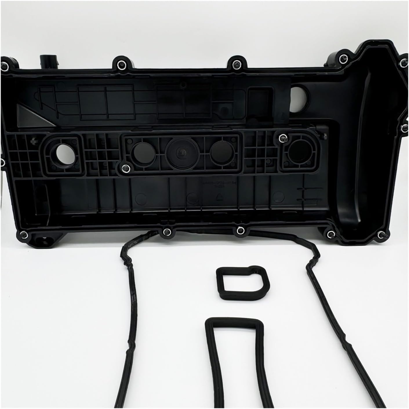 Cylinder Head Cover Valve Cover 30758079 Compatible With Volvo S60 S80 XC70 XC60