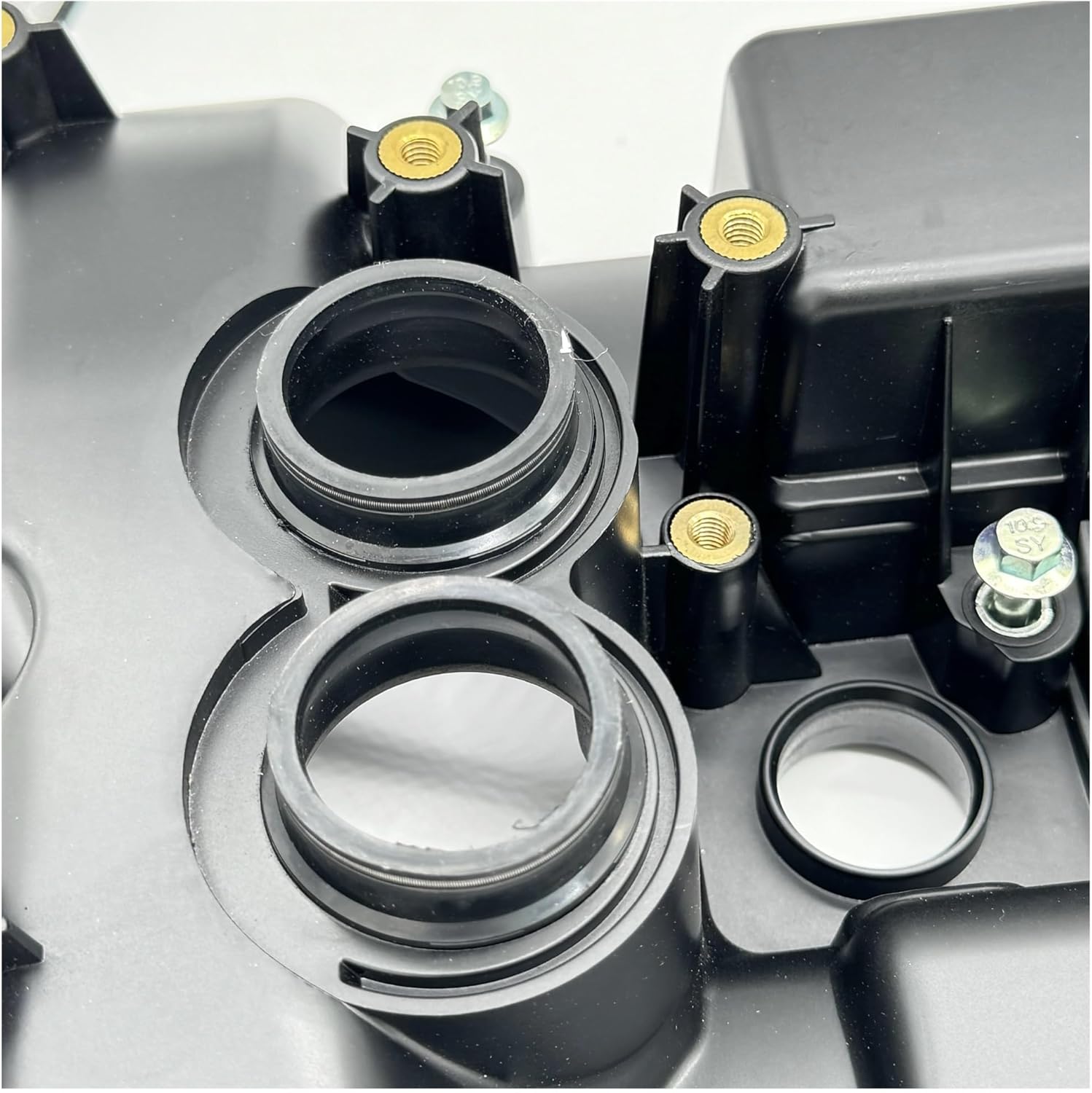 Engine Valve Cover 31375560 31460817 31370888  CJ5E6K271A  CJ5E6K271B  Compatible With Volvo XC60 S60 V60 S80 V70 S80L PCV