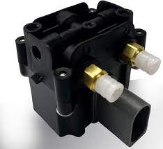 Air Suspension Solenoid Valve Block 37206799419 Compatible With BMW X5 E70 & X6 E71 E72