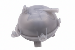 Coolant Bottle 5Q0121407A 5Q0121407F 5Q0121407G 5Q0121407M 5Q0121407S For AUDI A3 Q3 Tag-B-24