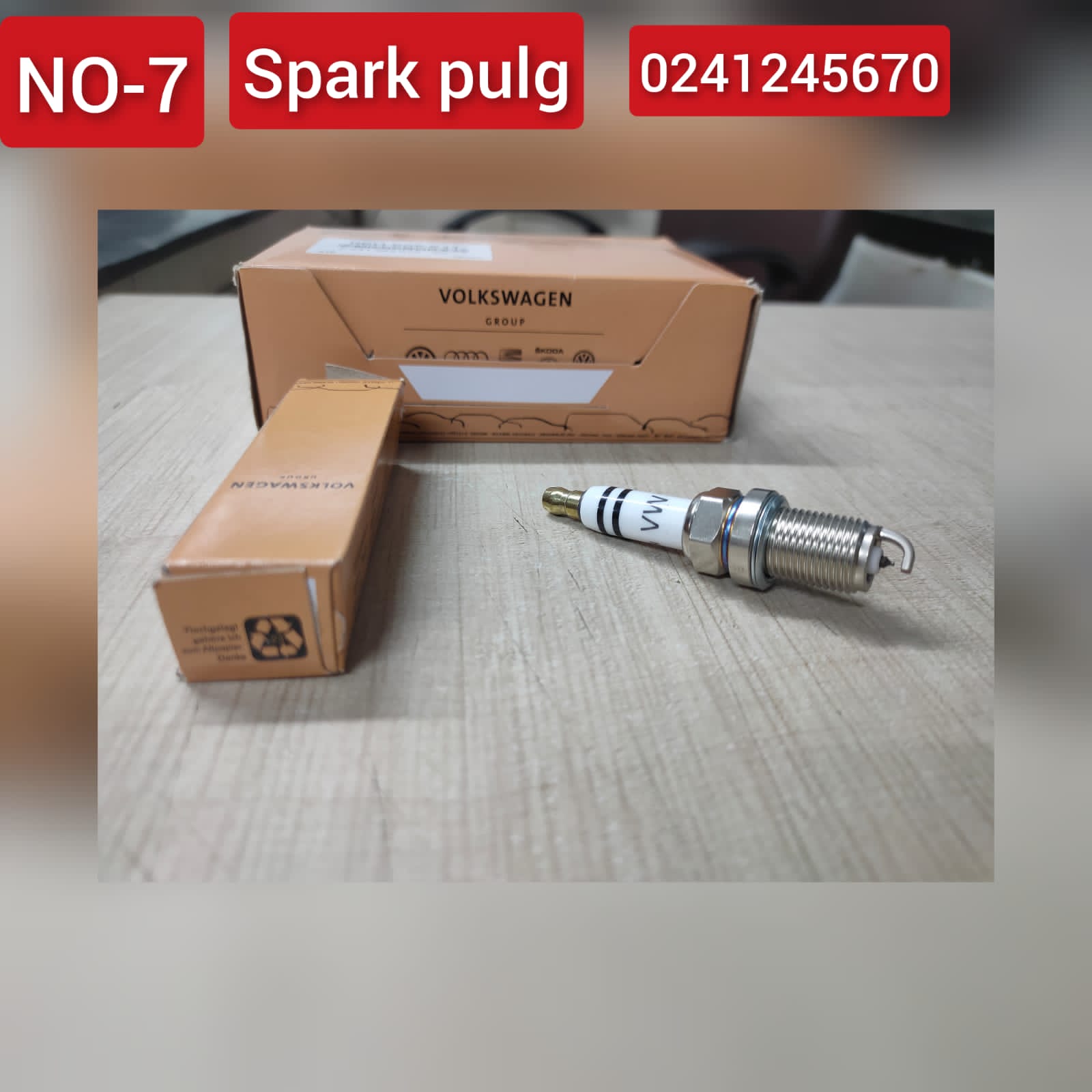 Spark Plug 0241245670 For AUDI A4 A5 A6 Q7  Tag-S-07