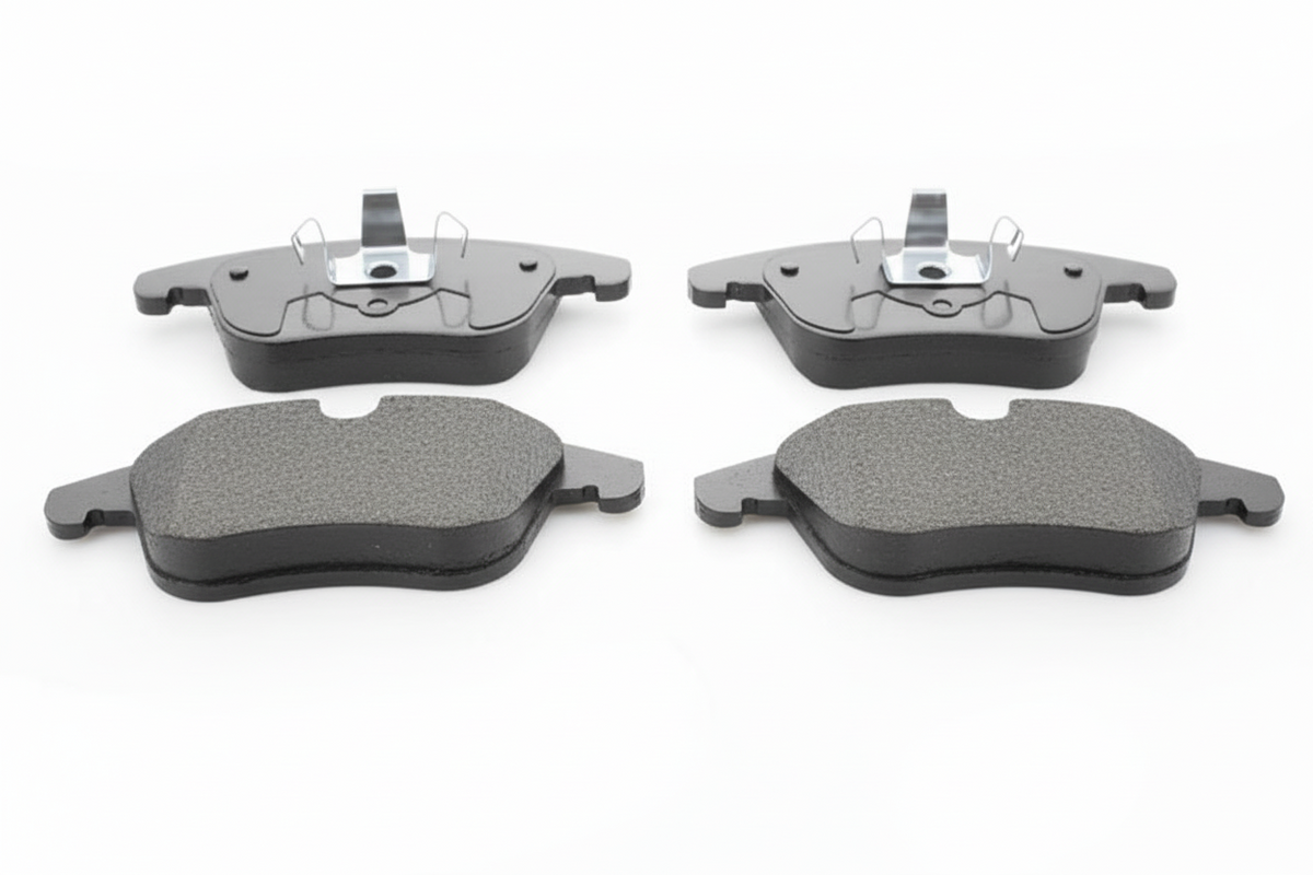 Front Brake Pads 32373179 Compatible With 30793107 & 30793540 & 30793941 & 425403 VOLVO S80
