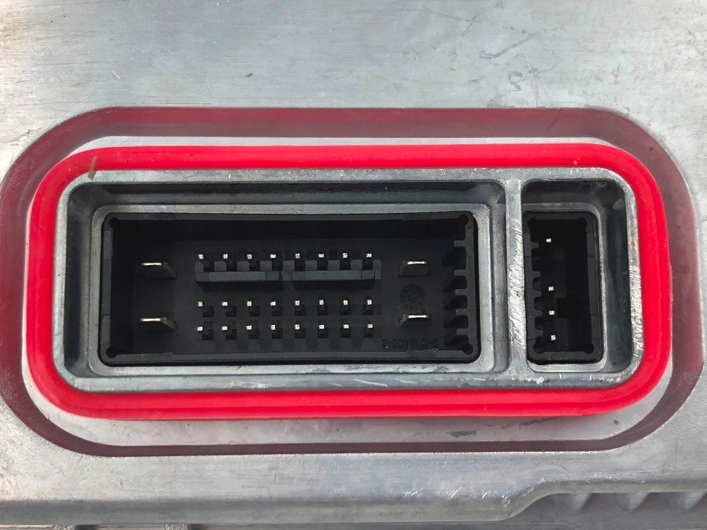 Headlight Ballast Control Unit Module A2048203285  A2048207526 A2048700126 For MERCEDES-BENZ C-CLASS W204 Tag-BL-166