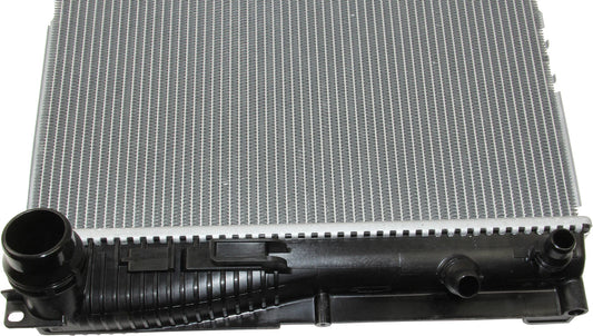 Engine Radiator 17118672011 Compatible With BMW F10 F18