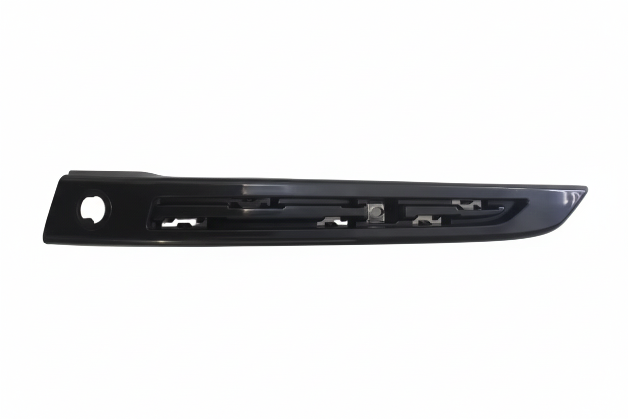 Fog Lamp Cover Base Left LR168991 & Right LR168992 Compatible With LAND ROVER SPORT