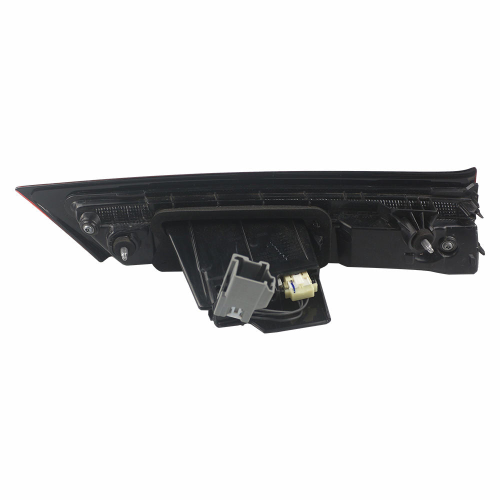 Interior Rear Tail Light Right Side 31108932/32228340 Comapatible With Volvo S90L