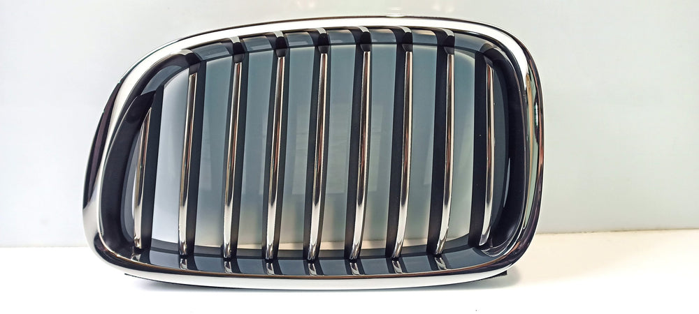 Front Bumper Kidney Grille Full Chrome Set Left 51137336485 & Right 51137336486 Compatible With BMW 5 Series F07 Tag No.116