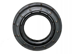 Oil Seal LR023440 Compatible With DISCOVERY SPORT (L550) FREELANDER 2 (L359) | LR2 RANGE ROVER EVOQUE (L538) RANGE ROVER EVOQUE Convertible (L538) RANGE ROVER EVOQUE VAN (L538)