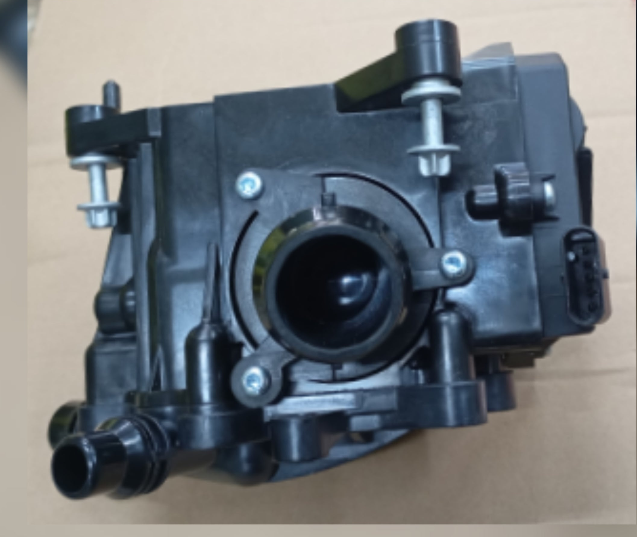 Elbow 11537644811 Compatible With BMW (E70/F48/F30/F34/G01/G02/G20/G28/G30/G32) Tag No.104