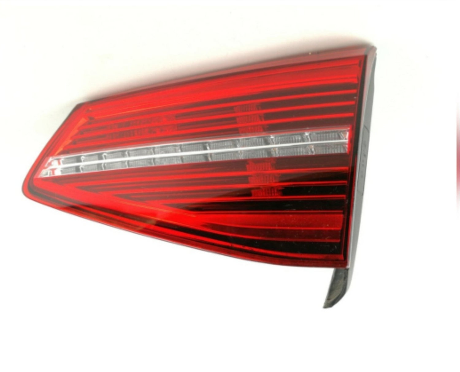 Dicky Light Left 3GD945307 Right 3GD945308 Compatible With VW PASSAT B8 (2015-2019) No.158