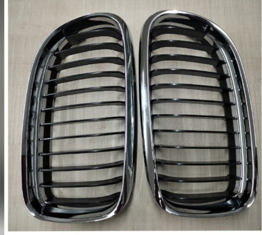 Crome (LCI) (2008/2011) Kidney Grill Set 51137201968=R.H, & 51137201967=L.H  Compatible With  BMW 3 Series E90  Tag 21