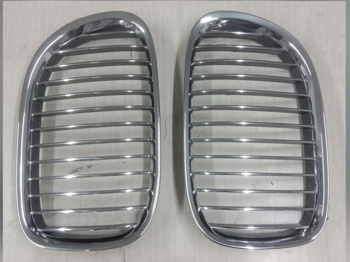 Kidney Grill Set 51117184151 L.H &  51117184152 R.H Compatible With  BMW 7 Series F01,F02 Tag 56
