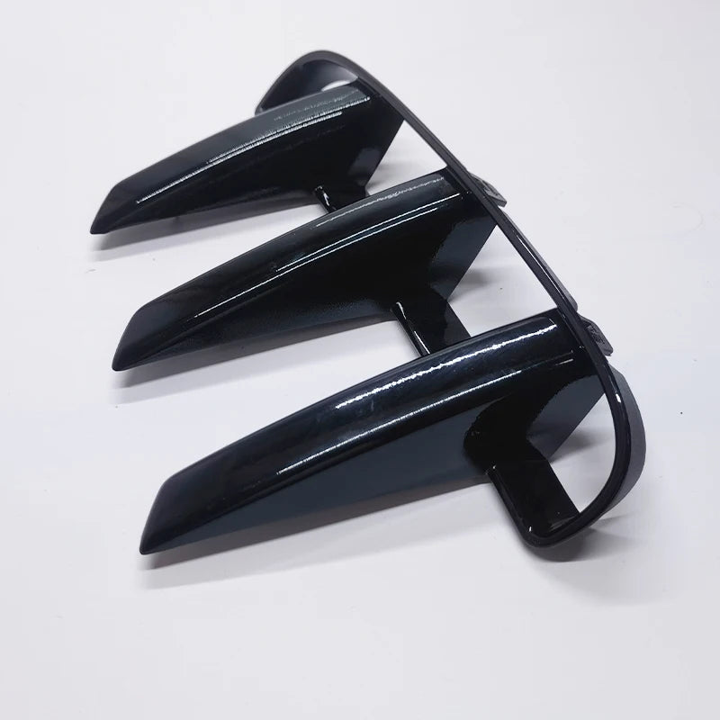Front Bumper Grille Fog Lamp Strip (Glossy Black) Right LR142429 & Left LR142430 Compatible With Land Rover Discovery 5 L462 (2020)