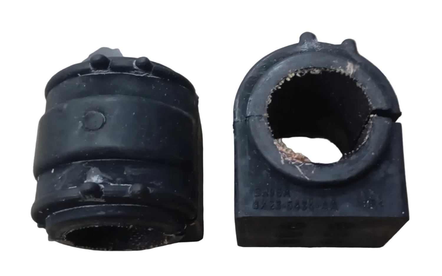 Rear Stabilizer Bar Bushing C2C20470 Compatible With JAGUAR XJ (X351)