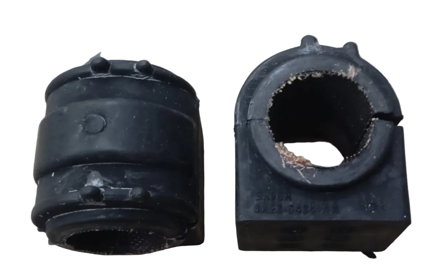 Rear Stabilizer Bar Bushing C2C20470 Compatible With JAGUAR XJ (X351)