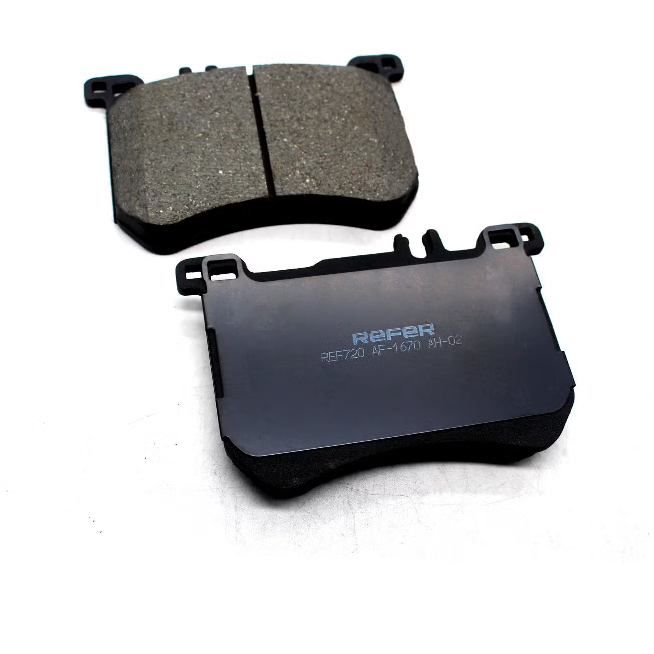 Front Brake Pad Set 0064204920 Compatible With Mercedes Benz W222