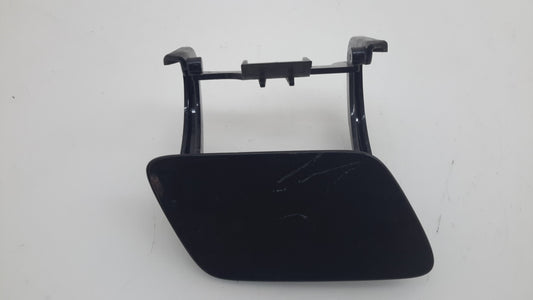 Benz 176 (2012-2015) Washer Cap Set. A1768850223 = R.H A1768850123 = L.H. Tag 252
