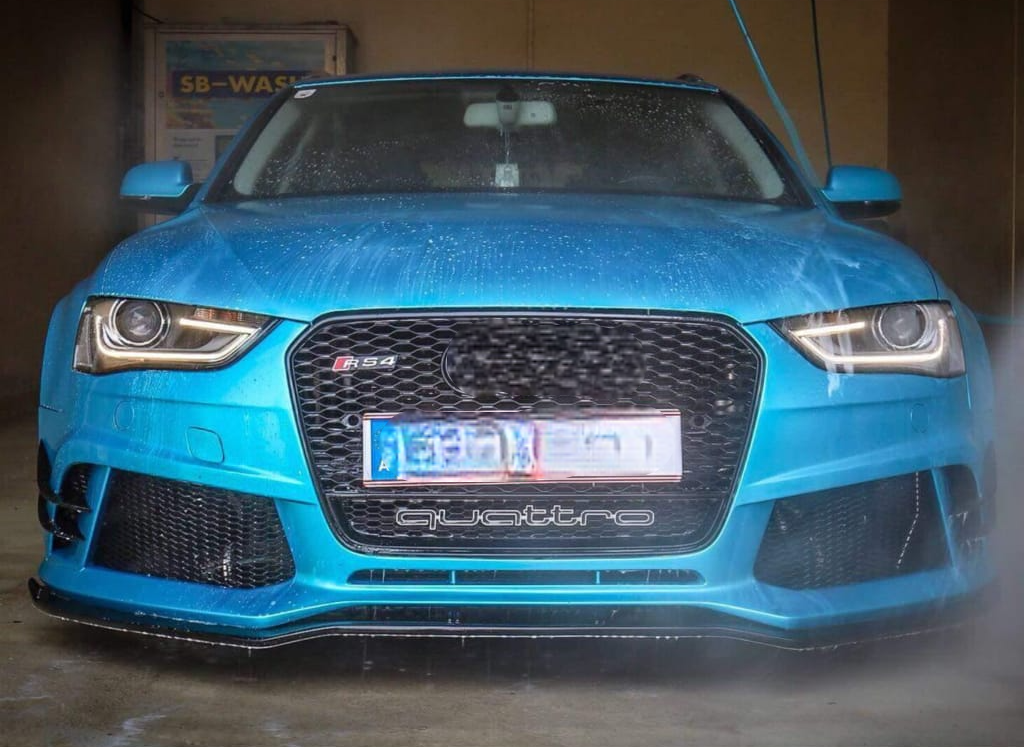 RS4 Quattro Black Honeycomb Show Grill Compatible With Audi A4 B8 Facelift (2012-15) Tag No.16
