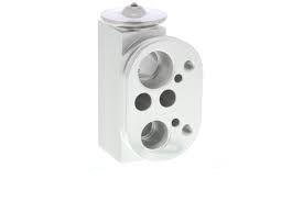 Expansion Valve  64119289832 64119229488 Compatible With BMW  Series 3 (F30, F80) & Series 3 Gran Turismo (F34)