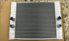 Auxiliary Radiator 17117586544 Compatible With BMW E70 X5 X6