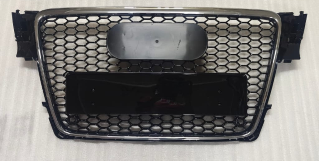 RS4 Black And Chrome Honeycomb Show Grill Compatible With Audi A4 B8(2009-12) RS4 Silver Chrome Tag No.2