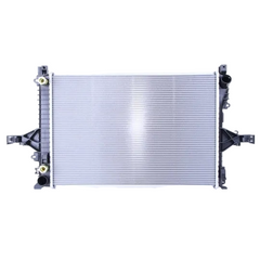 Engine Cooling Radiator 31319056 31319062 36000085 36000487 36000488 3600085 36002407 Compatible With Volvo S60 S80